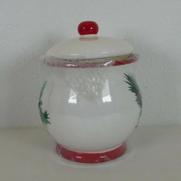 Christmas Classic Holly Cookie Jar Dishwasher Safe 9.5 x 8 inch Ceramic Wal-Mart - Picture 6 of 8
